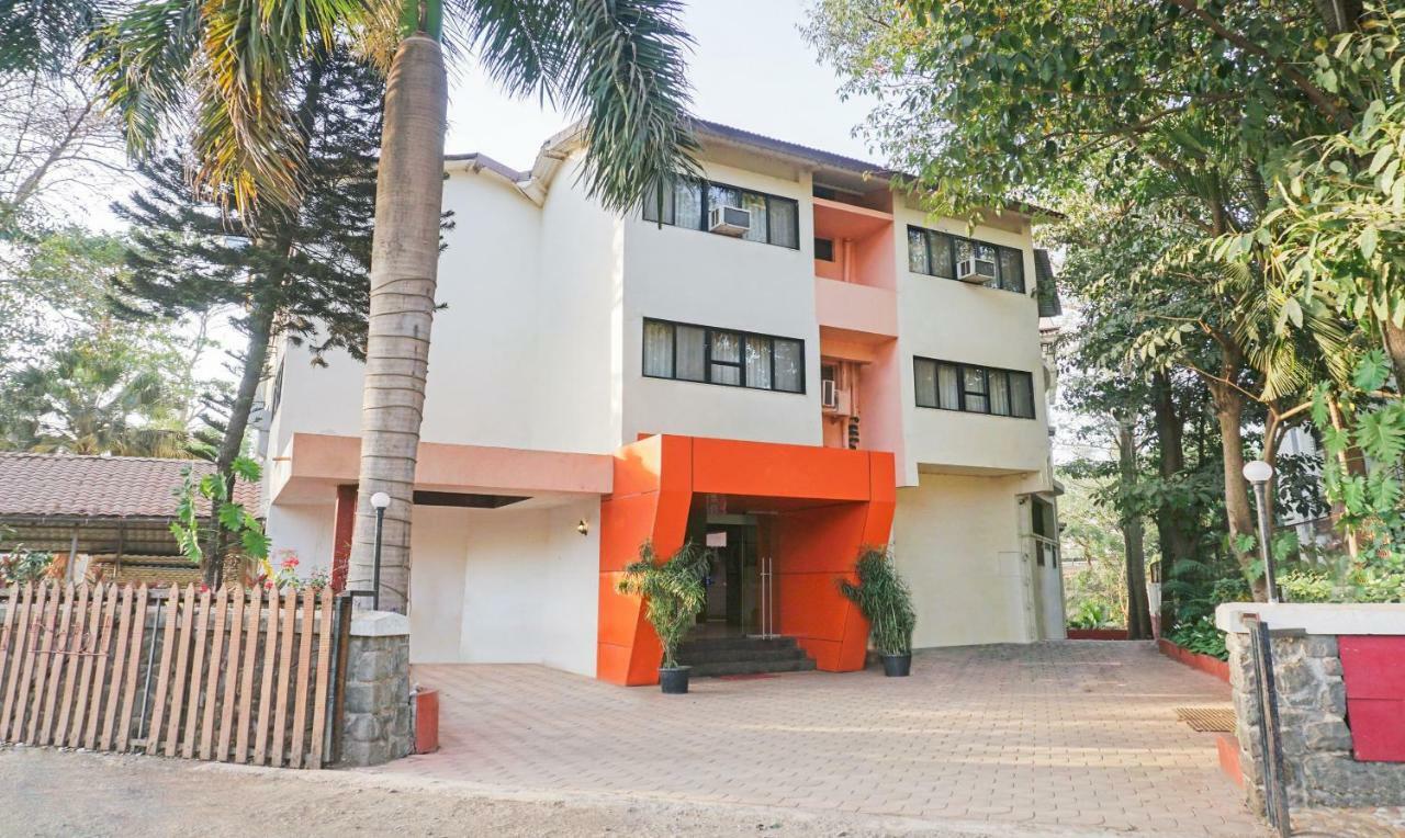 Hotel Lions Den Lonavala Eksteriør billede