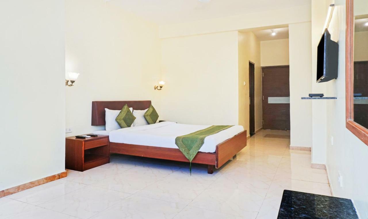 Hotel Lions Den Lonavala Eksteriør billede